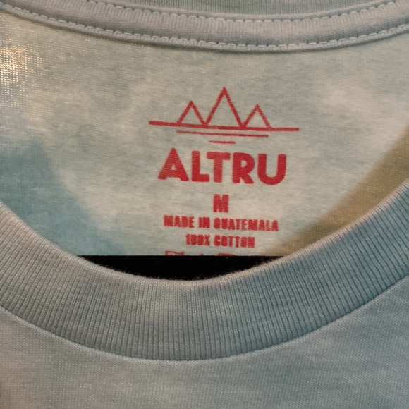 Altru Tie-Dye T-shirt Medium - Picture 3 of 3
